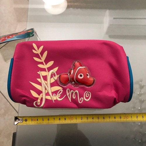Finding Nemo pink barrel pencil case 20cm length new unused