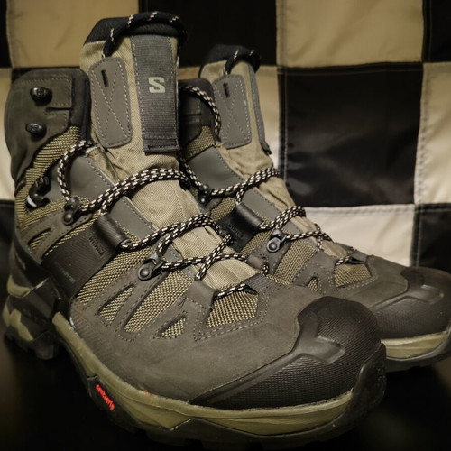 Salomon Quest '04 Goretex hiking boots like new, size 44.5, black