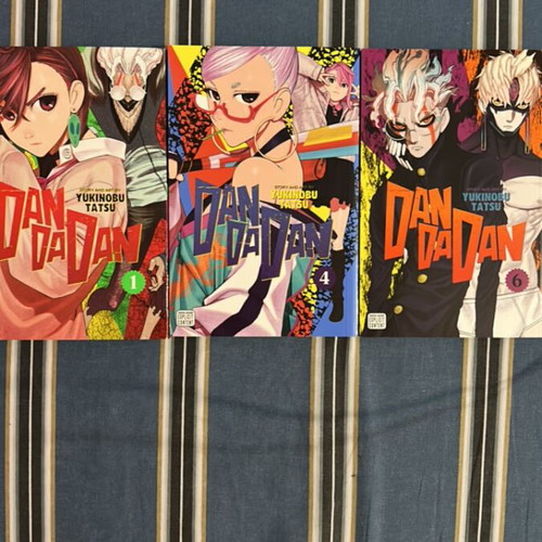 Dandadan manga volumes 1, 4, 6 like new