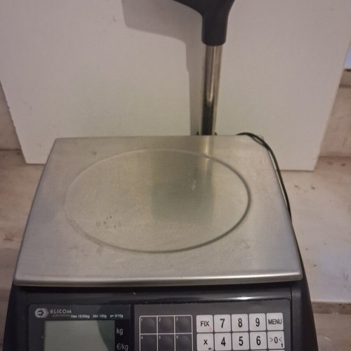 Professional bakery and pastry scale like new