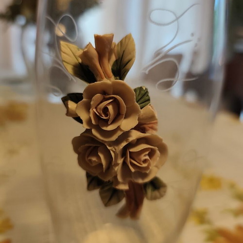 Vase with embossed flowers like new, 27cm height, 8cm opening diameter