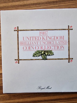 United Kingdom Brilliant Uncirculated Coin Collection 1987 like new, 7 coin set