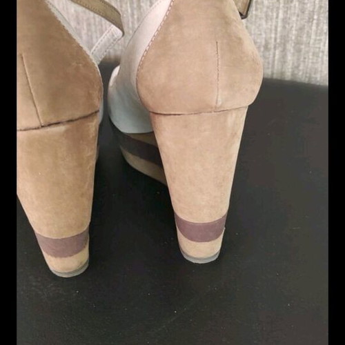 Bershka sandals size 40 like new, beige and brown