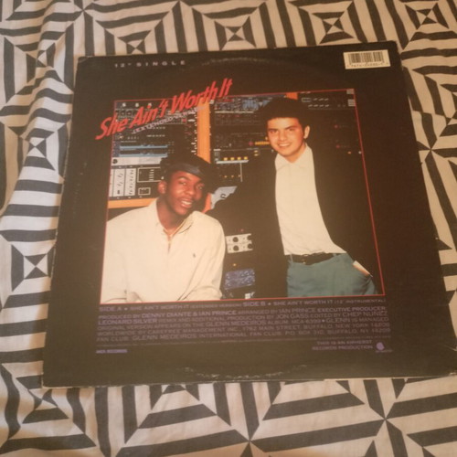 Glenn Medeiros ft. Bobby Brown She Ain't Worth It 12" Maxi Single vinyl