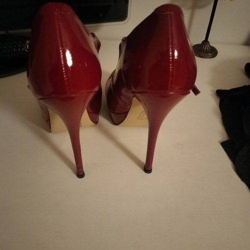 Γόβες Steve Madden κόκκινες νούμερο 40 σαν καινούργιο