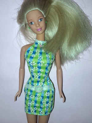 Barbie Pretty in Plaid 1999 like new