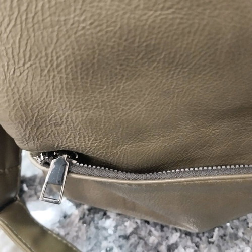 Privata backpack and shoulder bag like new, khaki