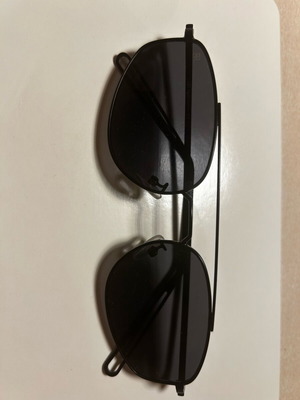 Red Raven Athens sunglasses black like new with metal frame and case