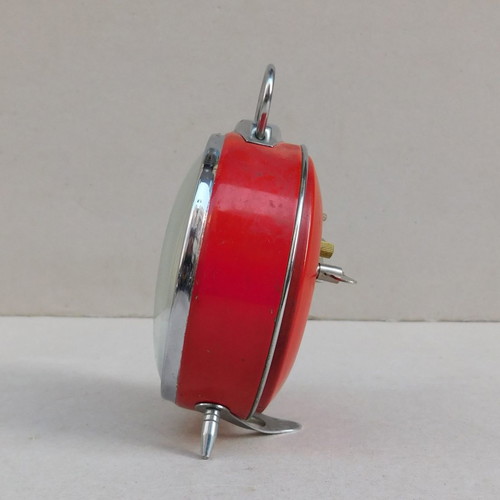 Metal wind-up vintage alarm clock