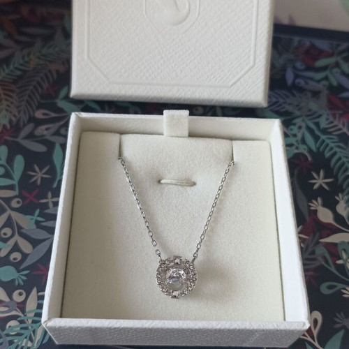 Swarovski Dancing Crystal Necklace new, silver