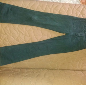 Τζιν Wrangler S με σκισίματα