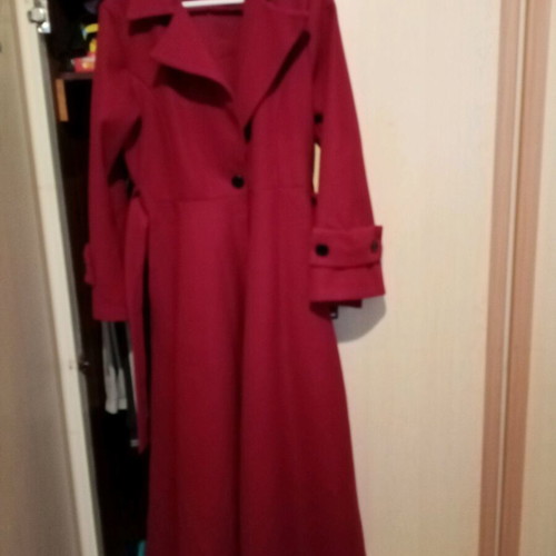 Coat like new, red, size M, chest 100 cm