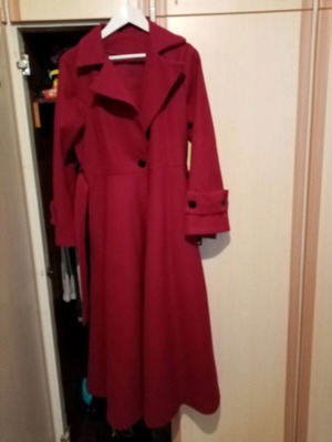 Coat like new, red, size M, chest 100 cm