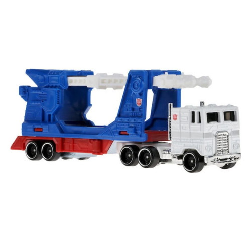Hot Wheels Transformers Ultra Magnus toy car, sealed