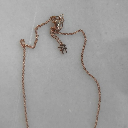 Folli Follie necklace in rose gold color with zircon, like new