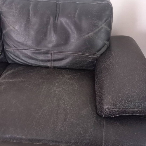 Two-seater leather sofa, medium condition