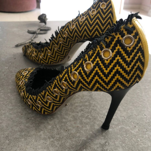 Daniel Micheti pumps size 40 like new