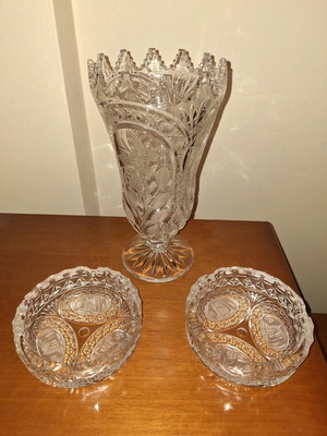 Κρυστάλλινο vintage σετ βάζο με 2 τασάκια σαν καινούργιο