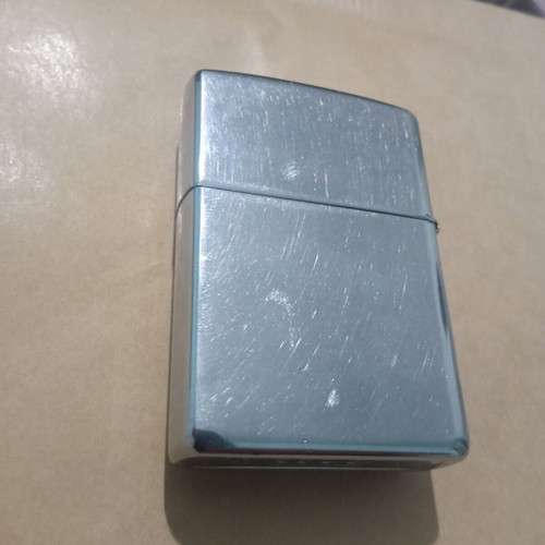 Zippo gecko lizard lighter