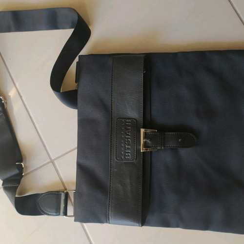 Bitsiani shoulder bag unused