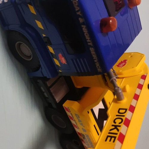 Road Assistance Toy Truck 50 cm used