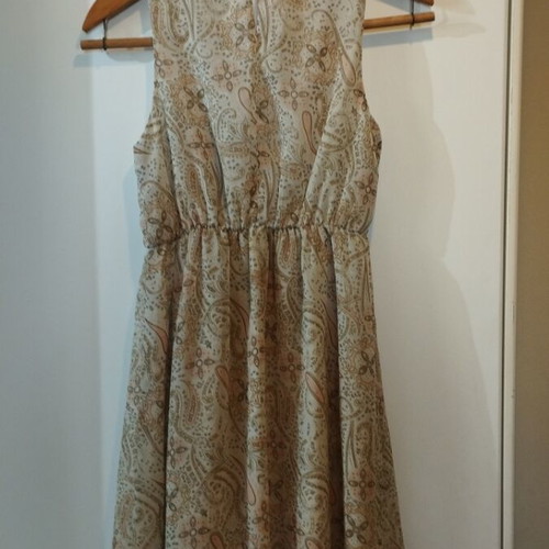 H&M short romantic dress small like new