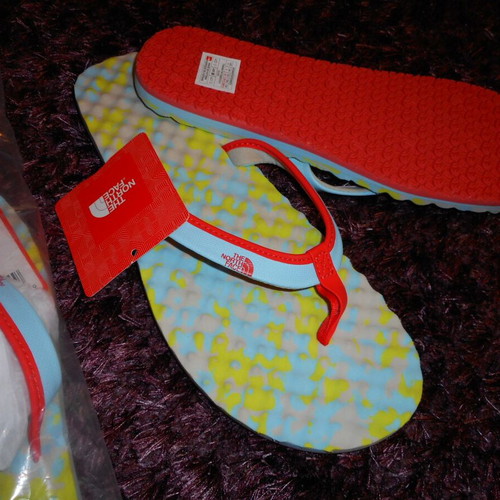 The North Face Base Camp Mini flip-flops new, size 42, colorful