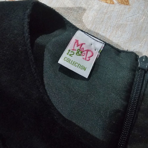 Velvet dress with plaid skirt for girl 12 years, like new, green