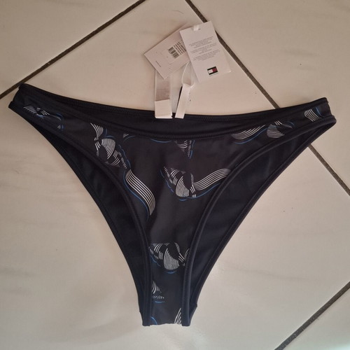 Tommy Hilfiger bikini new with tag, blue, size L