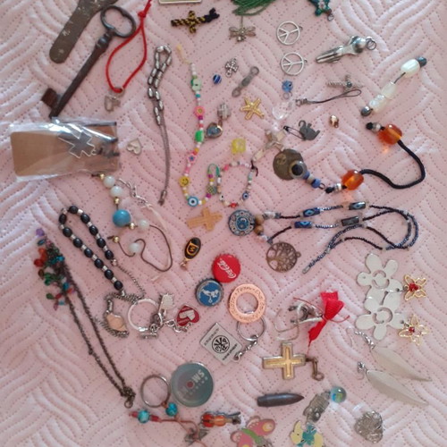 Pouch with assorted fashion accessories