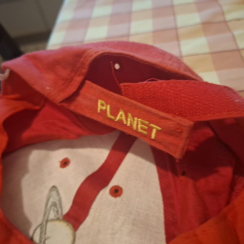 Planet Hollywood hat jockey large red like new