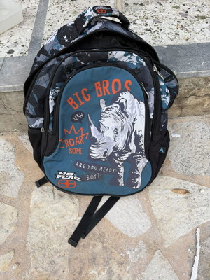 Bag like new, ideal for school use