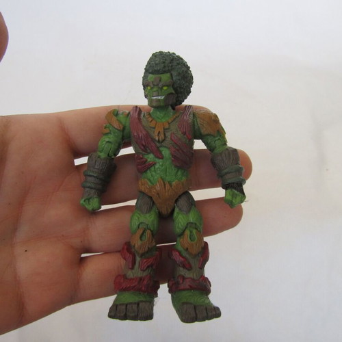 Tasaru Gormiti action figure with color change and joints, 10.6 cm, like new