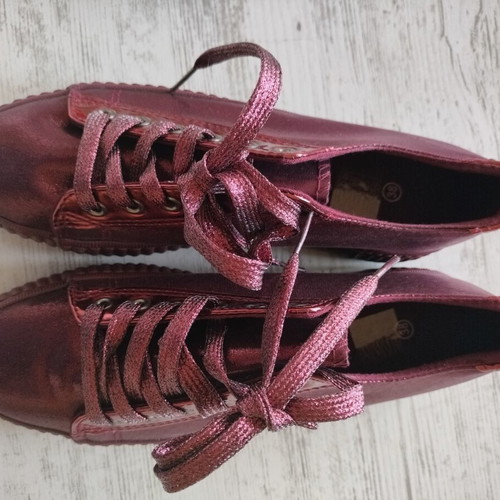 Women's sneakers burgundy with shine, new Made In Italia