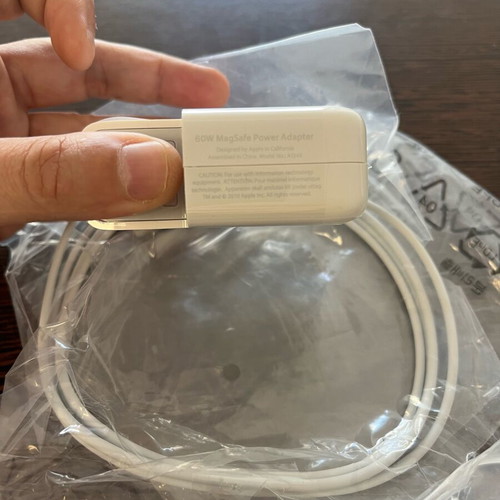 Apple Magsafe 60W Power Adapter A1344 new with EU plug