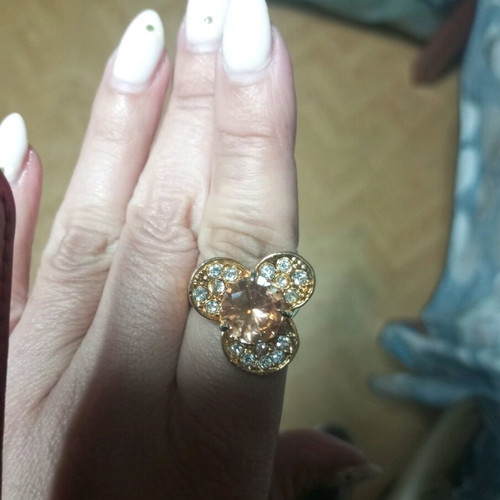 Heirloom grandmother's ring new with stones size 12