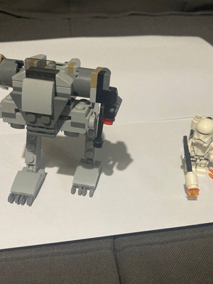 Lego Star Wars 75165 with Trooper like new without instructions and box