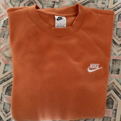 Nike long sleeve shirt like new, orange, size L