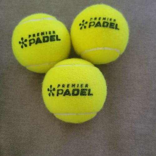 Wilson Premier Padel balls pack of 3 like new without packaging