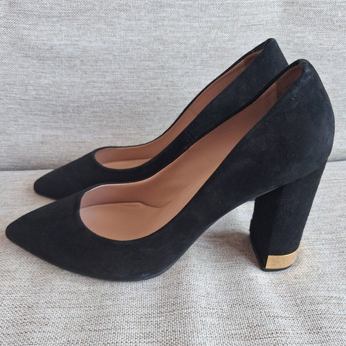 Mourtzi black pumps size 37 used