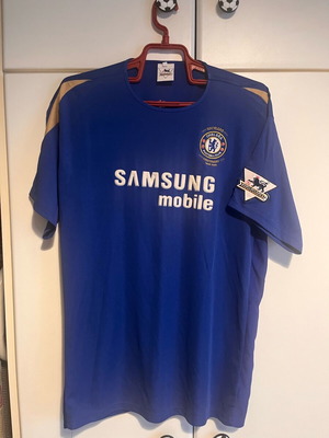Chelsea Shevchenko jersey like new, official replica, size large