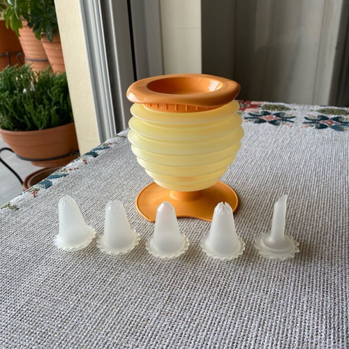 Vintage Tupperware Pastry Container 450 ml like new