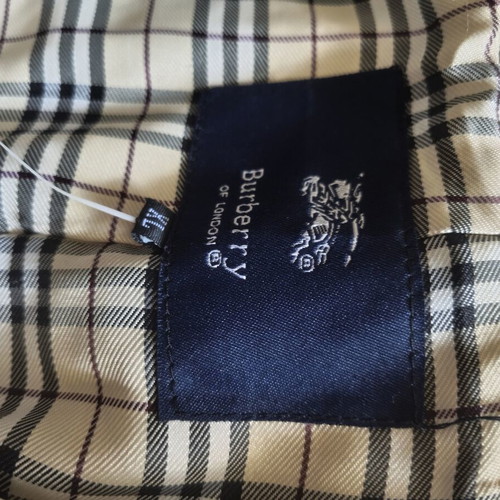 Burberry black rain jacket with Nova Check lining, size XL