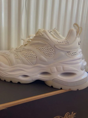 Buffalo white sneakers new, size 38