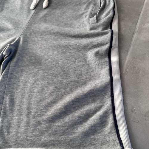 Men's sports bermuda shorts like new, size L, grey