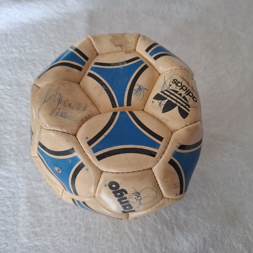 Vintage Adidas Tango Gol Football signed by 1990-1992 Tottenham Hotspur squad used
