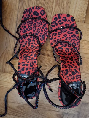 Jeffrey Campbell sandals new with black stones and leopard insole size 41
