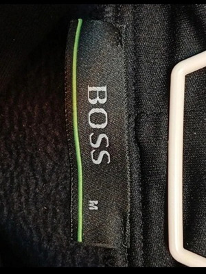 Boss Hugo Boss men's black hoodie and sweatpants set, size M