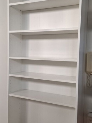 Βιβλιοθήκη Billy IKEA μεταχειρισμένη, λευκή, συναρμολογημένη, 80x28x202 εκ