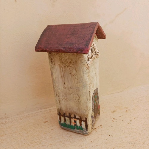 Decorative house handmade, hand-painted, like new
